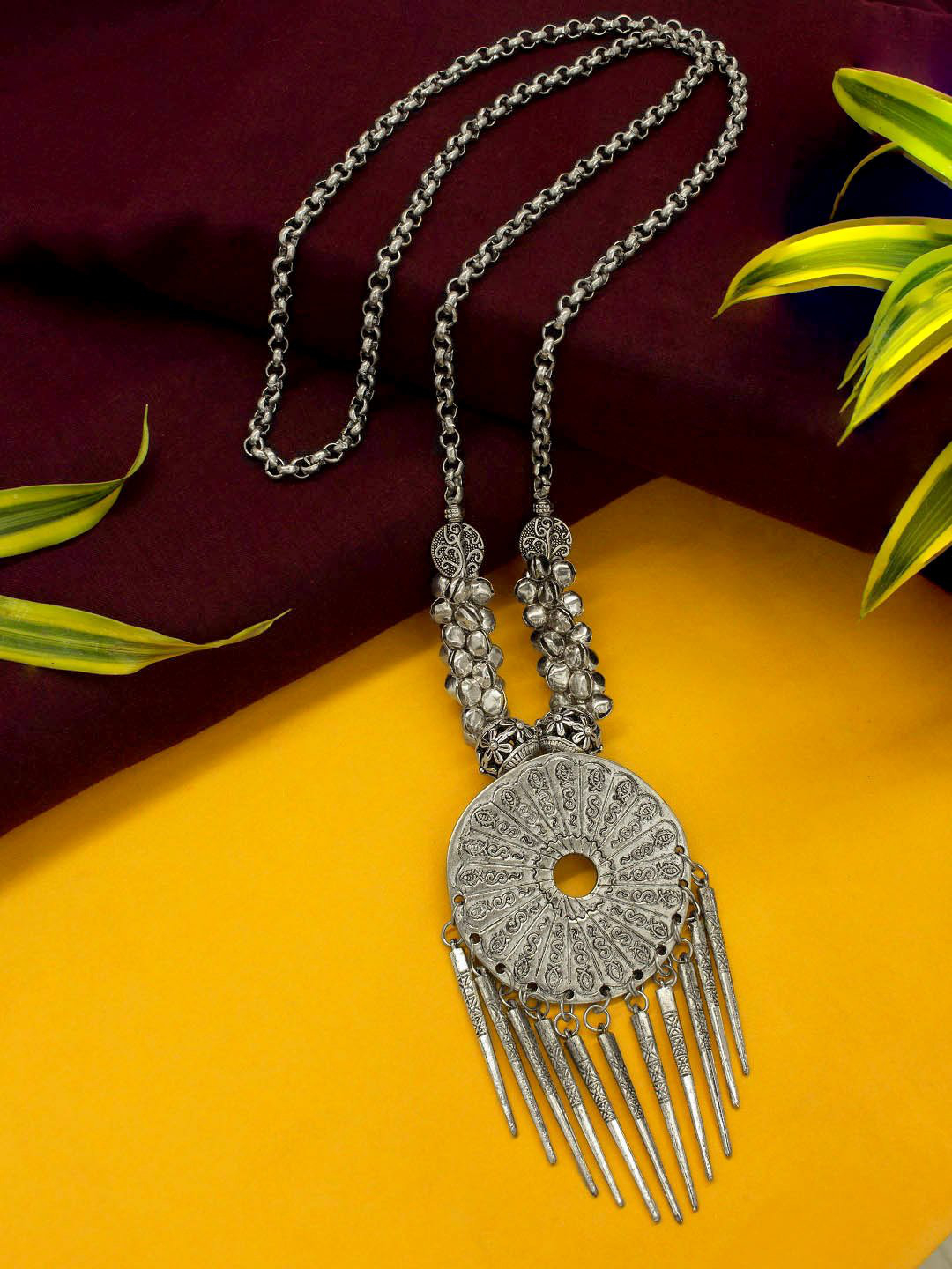 Paparazzi Necklace ~ Model Medallions - Brass – Paparazzi Jewelry, Online  Store