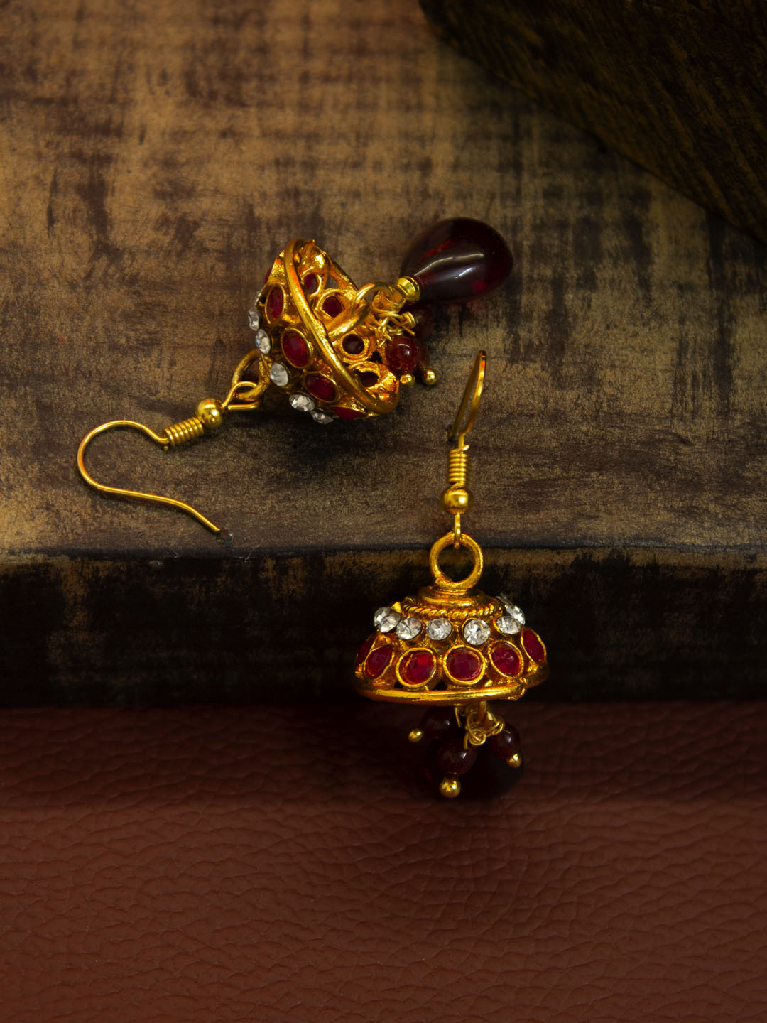 Antique Gold Plated Floral Necklace Set With Jhumka Earring