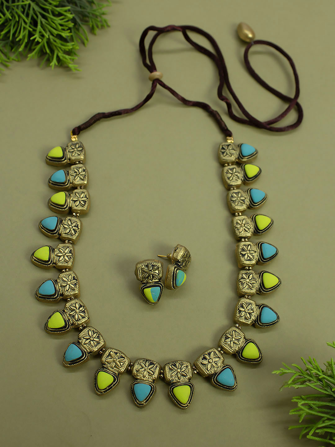 Turquoise Heishi Necklace - Native American Jewelry by Artist Unknown