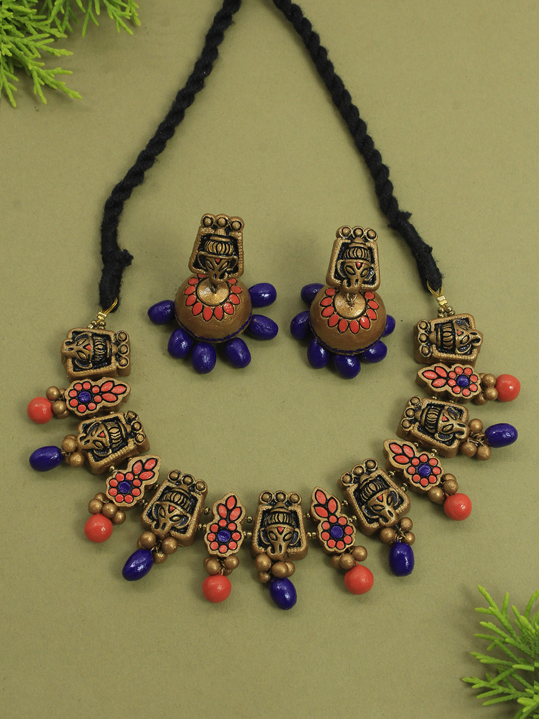 Detailed Elephant Silk String Necklace