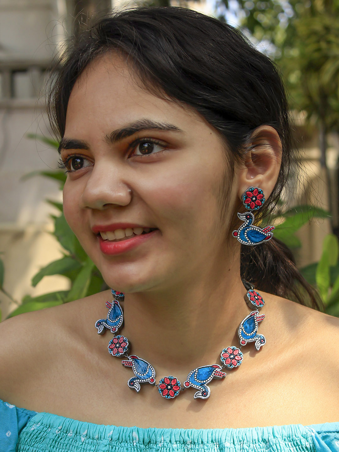 Hoop earrings with pink stones, silver | THOMAS SABO